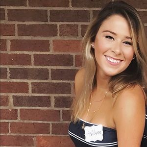 Meet your Posher, Ashlynn